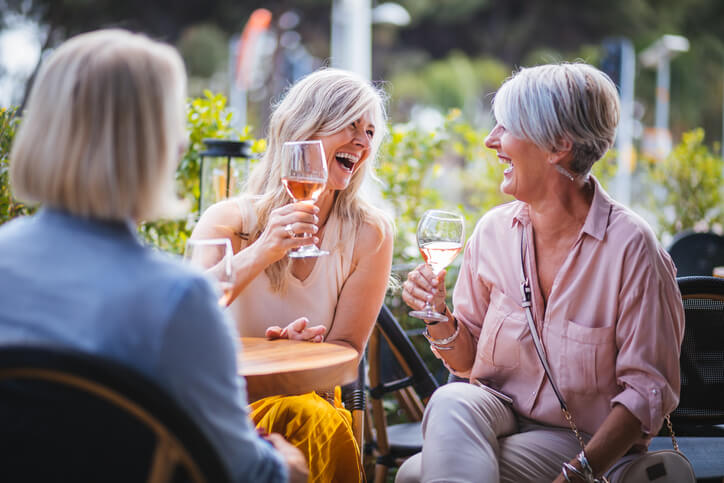 what to do in retirement keep in contact with friends